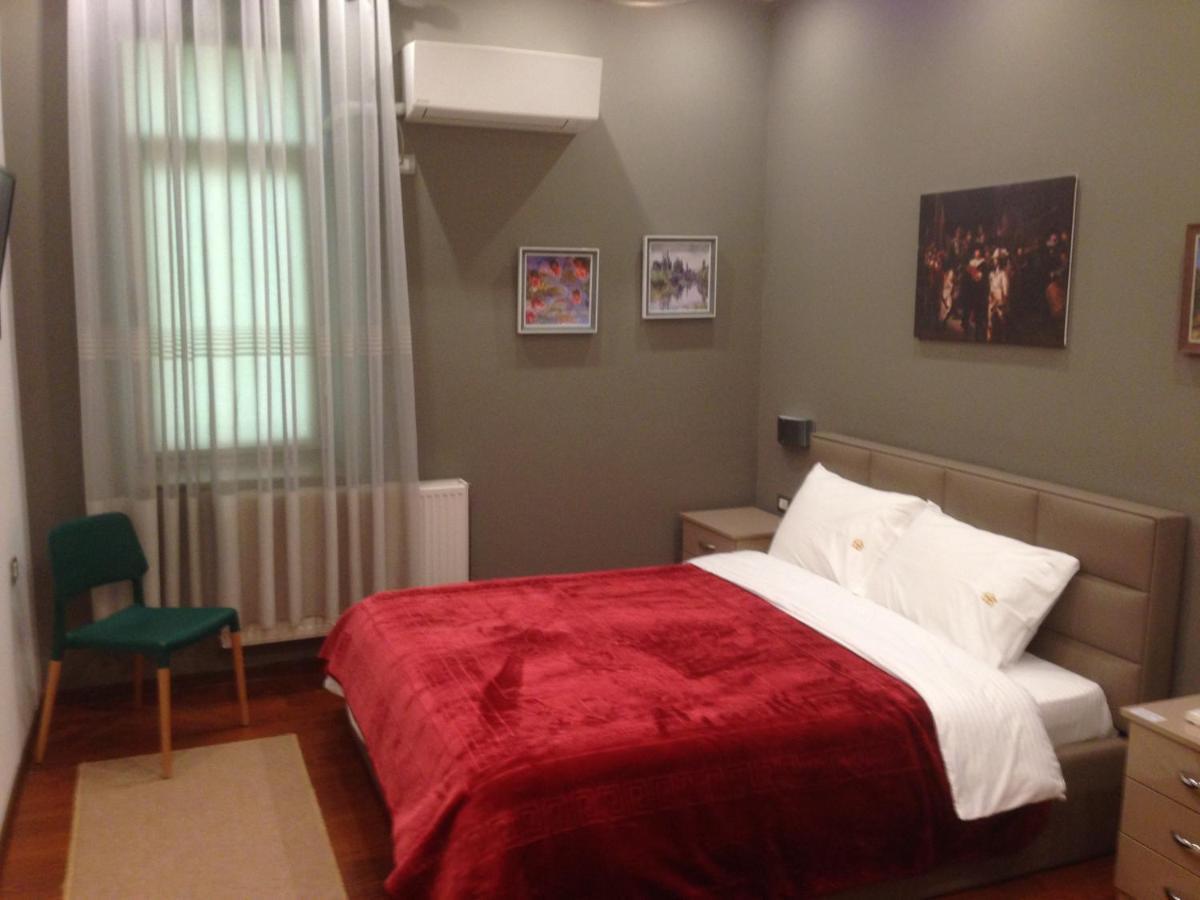 Hotel Bujtina Bicolli Корча Екстериор снимка