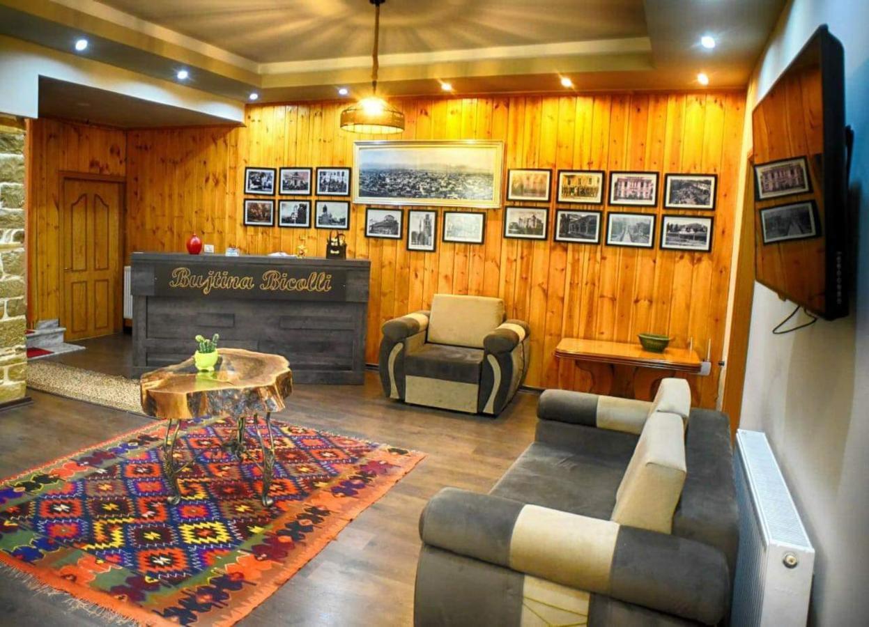 Hotel Bujtina Bicolli Корча Екстериор снимка