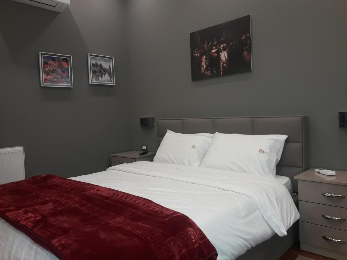 Hotel Bujtina Bicolli Корча Екстериор снимка